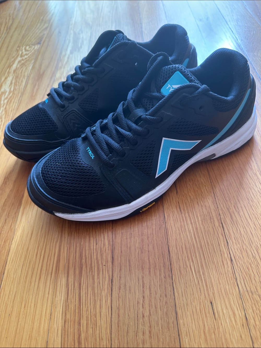 Tyrol Striker Pro V women’s pickleball sneakers - New never worn.
